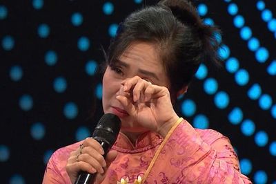 NSƯT Nguyệt Hằng bật khóc khi nhắc về lời hứa dở dang với mẹ