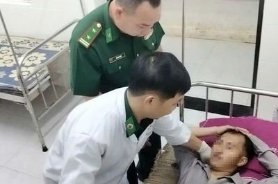 Bác sĩ quân y cứu sống người đàn ông ngộ độc lá ngón
