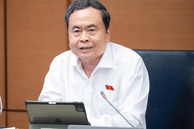 'Phải có chế tài đủ mạnh để chặn thông đồng, dìm giá, bỏ cọc trong đấu giá'