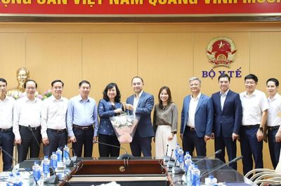 Bộ trưởng Đào Hồng Lan tiếp và làm việc với Đoàn công tác cấp cao Tập đoàn FedEx