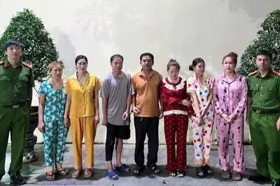 Triệt phá đường dây cá độ bóng đá qua mạng liên quan đến môi giới mại dâm | ATV ngày 20/10/2026