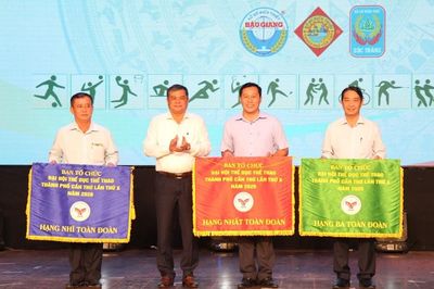 Cần Thơ khen thưởng các VĐV môn cầu mây đạt thành tích cao tại Đại hội thể thao châu Á
