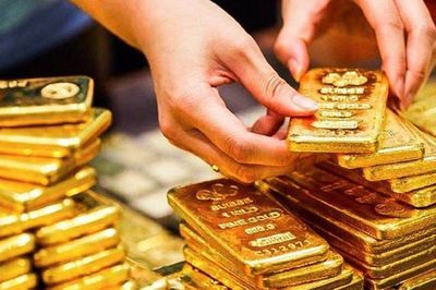 Mua, bán vàng từ 5 triệu đồng trong ngày phải thanh toán không dùng tiền mặt