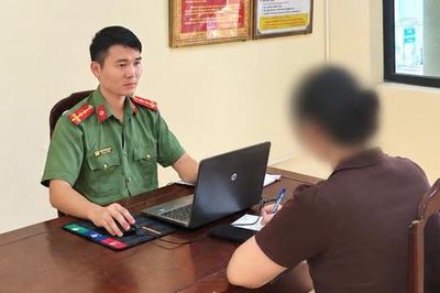 Công an Ninh Bình xử phạt người đăng thông tin sai sự thật trên Facebook