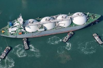 Tàu LNG Qatar mạo hiểm qua Biển Đỏ để đến châu Âu