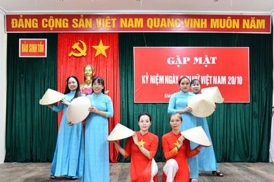 Phụ nữ Đặc khu Trường Sa trong tình yêu thương, sẻ chia