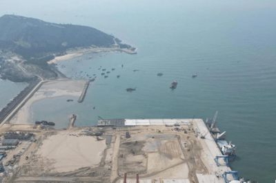 Nhận chìm 200.000m³ vật chất xuống biển Quảng Trị: Giám sát thế nào?