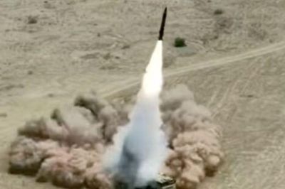 Tên lửa Fatah-2 ER tốc độ siêu thanh, dẫn đường INS, định vị GNSS, xuyên phá phòng không