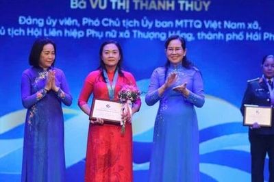 Nữ cán bộ của Hải Phòng nhận giải thưởng Nguyễn Thị Định