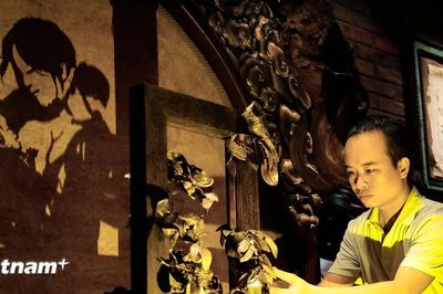 Tôn vinh hình ảnh người phụ nữ Việt Nam qua nghệ thuật điêu khắc ánh sáng