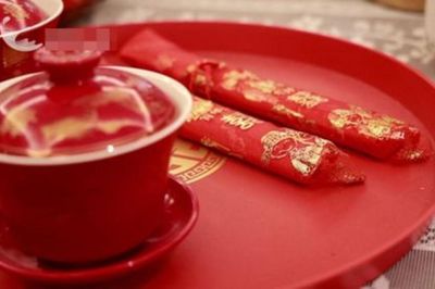 Cụ ông 97 tuổi rơi vào 'cuộc chiến' với con trai vì nữ thư ký lâu năm