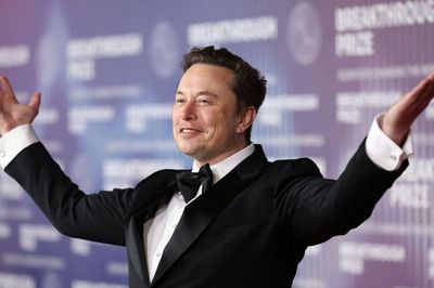 Elon Musk tuyên bố tặng cổ phần SpaceX cho trẻ em Mỹ