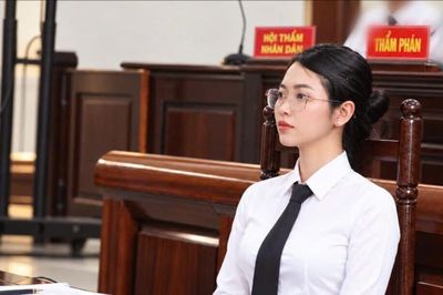 Thư ký Võ Thị Ngọc Linh: Lấy trách nhiệm, hiệu quả làm thước đo công việc