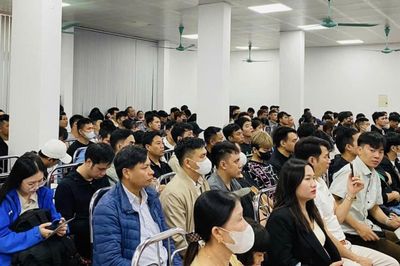 Từ 2027, lao động Việt Nam đi làm việc ở nước ngoài được quản lý bằng mã số