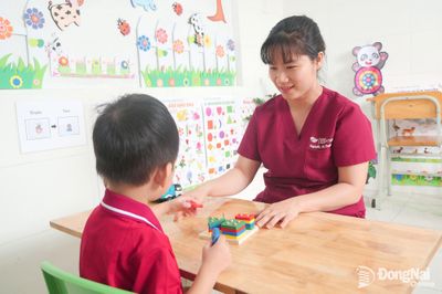 Tuần lễ dinh dưỡng và phát triển (16 đến 23-10): Nhận diện sớm những dấu hiệu bất ổn tâm lý ở trẻ nhỏ