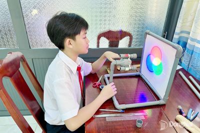 Mở thêm cơ hội sáng tạo cho học trò vùng xa