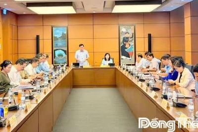 Đại biểu Quốc hội tỉnh Đồng Tháp đóng góp ý kiến hoàn thiện nhiều dự án luật quan trọng