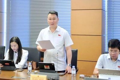 Đoàn đại biểu Quốc hội tỉnh Lào Cai góp ý hoàn thiện các quy định về tố tụng hình sự và thỏa thuận quốc tế