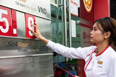 Lãi suất ngân hàng hôm nay 20/10/2026: Hàng loạt nhà băng giảm từ 0,5 đến 0,6 điểm phần trăm