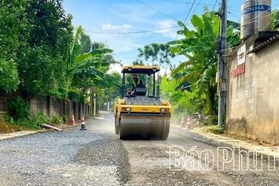 Tiên Lương tập trung hoàn thiện đường giao thông nông thôn