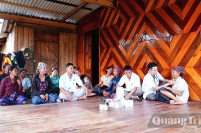 Dân Hóa còn nhiều khó khăn trong khám sàng lọc
