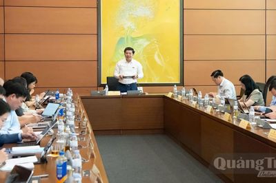 Đoàn đại biểu Quốc hội tỉnh đề xuất tháo gỡ nhiều vướng mắc từ thực tiễn