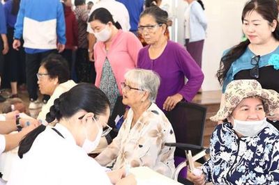 TP.HCM mở rộng khám sức khỏe miễn phí cho người có thông tin cư trú trên VNeID