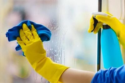 Cách biến muối và kem đánh răng thành chất tẩy rửa cực kỳ hiệu quả