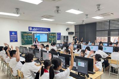 Thủ tướng: Không lấy riêng tỷ lệ học sinh giỏi, tốt nghiệp để đánh giá thi đua