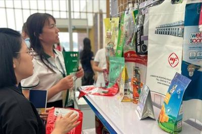 Bao bì xanh: Đòn bẩy nâng tầm thương hiệu Việt