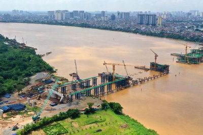 7 cây cầu vượt sông Hồng: Tăng tốc trên những công trường trọng điểm
