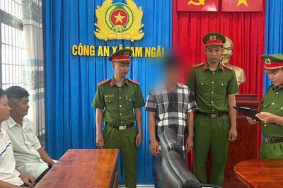 Không được nợ tiền mua lòng lợn, người đàn ông dùng dao chém người