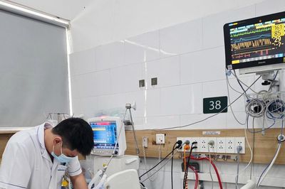 Ngộ độc khí clo tại Hà Nội: Cảnh báo nguy cơ tổn thương phổi muộn