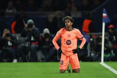 PSG nhấn chìm Barcelona tại Champions League