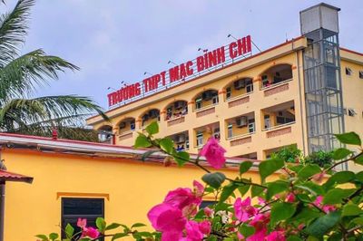 Xác minh clip học sinh có hành vi bạo lực với giáo viên