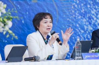 Chủ tịch PNJ xin lỗi cổ đông