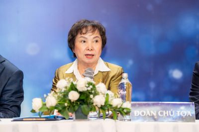 Bà Cao Thị Ngọc Dung nói về việc gia đình giảm sở hữu tại PNJ