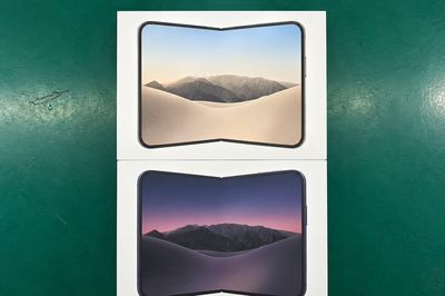 Hộp của iPhone Duo