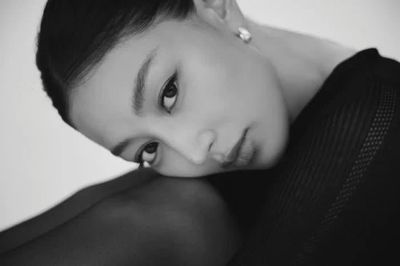 Jihyo TWICE cuối cùng cũng 'dứt áo ra đi' sau 21 năm