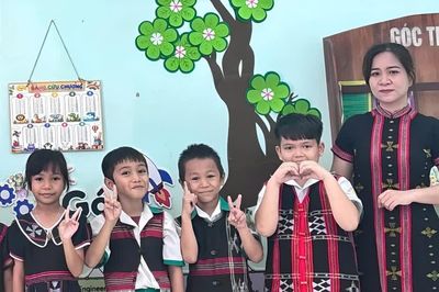 Khi hiệu phó về làm giáo viên: Làm gì cũng phải thành tấm gương