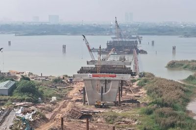 Hình hài cầu Thượng Cát sau một năm khởi công
