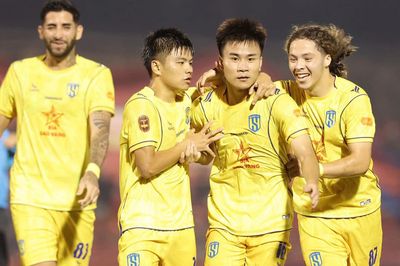 Tuyển Việt Nam: Hoàng Đức chờ đối tác mới ở Asian Cup