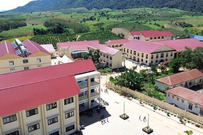 4 trường nội trú chậm tiến độ, Chủ tịch Quảng Ngãi yêu cầu làm rõ trách nhiệm
