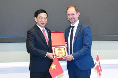 Việt Nam và Đan Mạch cần mở rộng hợp tác công nghiệp quốc phòng