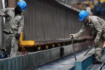 Áp khung giờ cao điểm mới: Lộ diện nhóm khách hàng có thể chịu tiền điện tăng