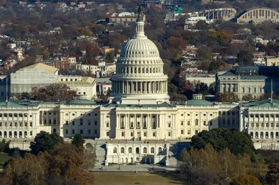 Vì sao bầu cử giữa kỳ ở Mỹ có ý nghĩa quan trọng với Tổng thống Trump và Quốc hội?