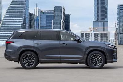 Lexus TX 2027 ra mắt: Công suất 366 mã lực, giá khởi điểm hơn 1,5 tỷ đồng