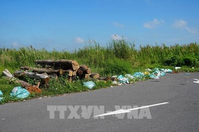 Khu công nghiệp Tân Kiều: Đất chờ nhà đầu tư, dân chờ việc làm
