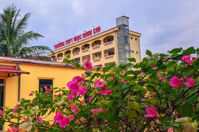 Chuyên gia tâm lý: Không thể xem việc học sinh hành hung giáo viên là một phút nóng giận thông thường