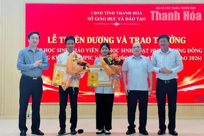 Tuyên dương học sinh đoạt huy chương Olympic Vật lí quốc tế Al - Fergani